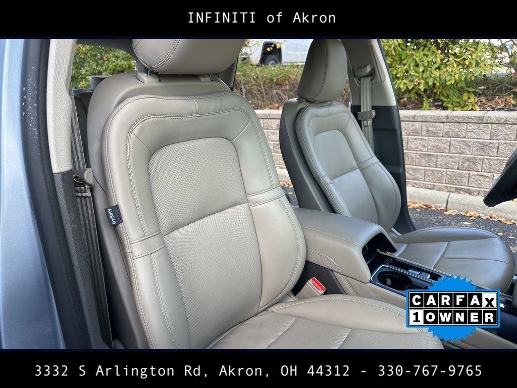 Used 2022 Lincoln Corsair AWD w/ Equipment Group 101A image 32