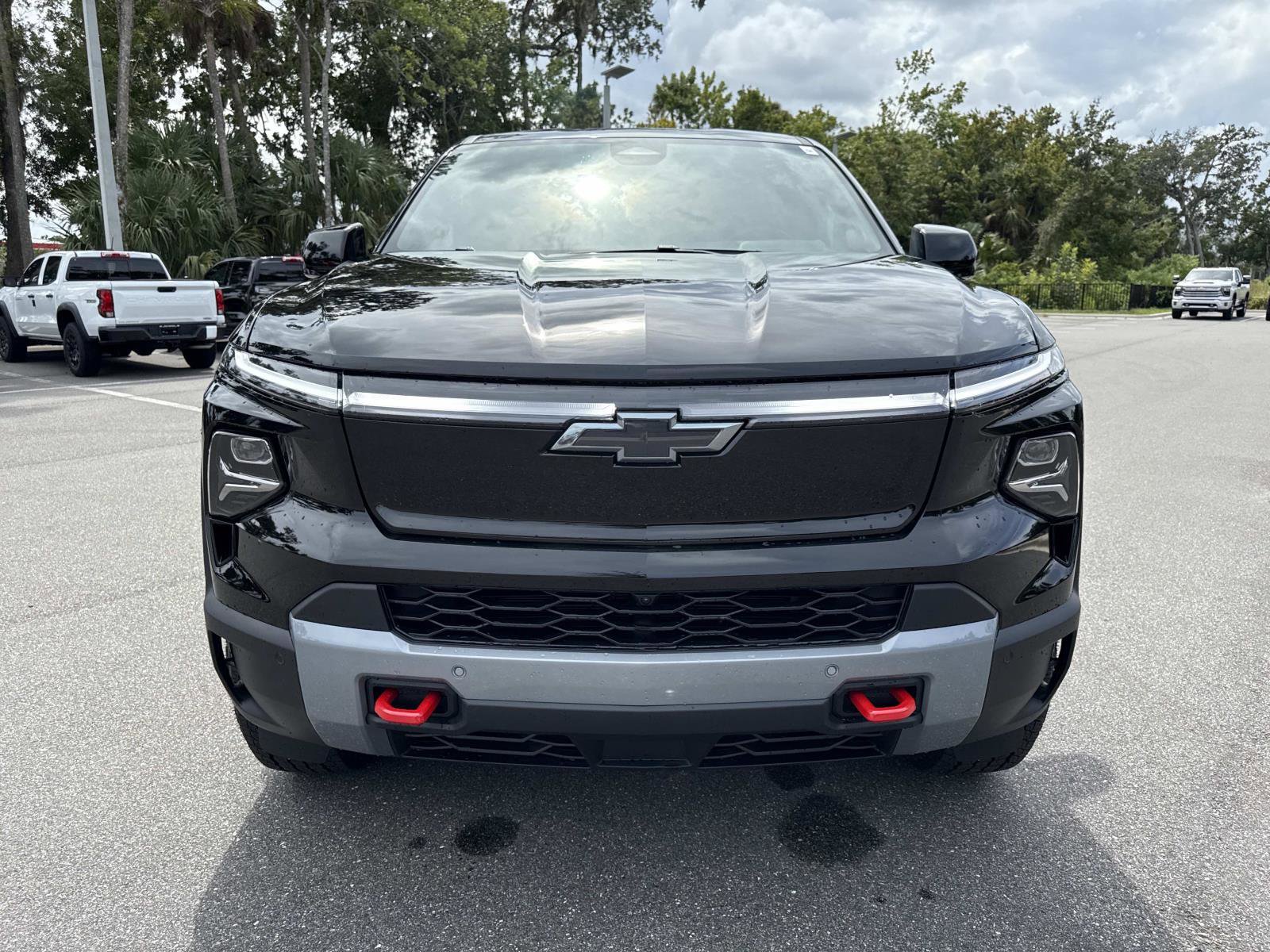 New 2026 Chevrolet Silverado EV Trail Boss image 8