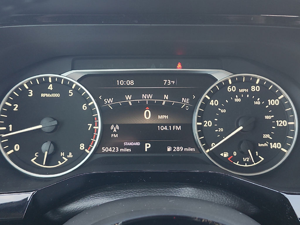 Used 2023 Nissan Pathfinder SL w/ Lighting Package (N92) FWD image 32