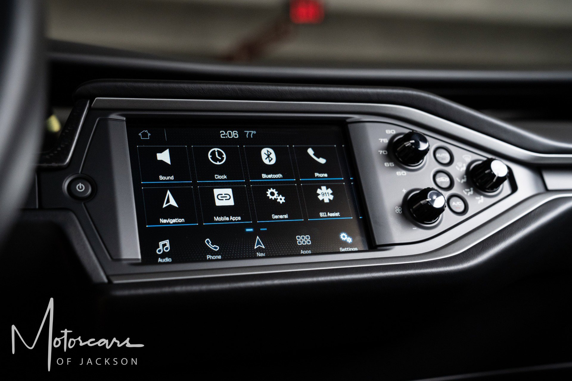 Used 2020 Ford GT image 28