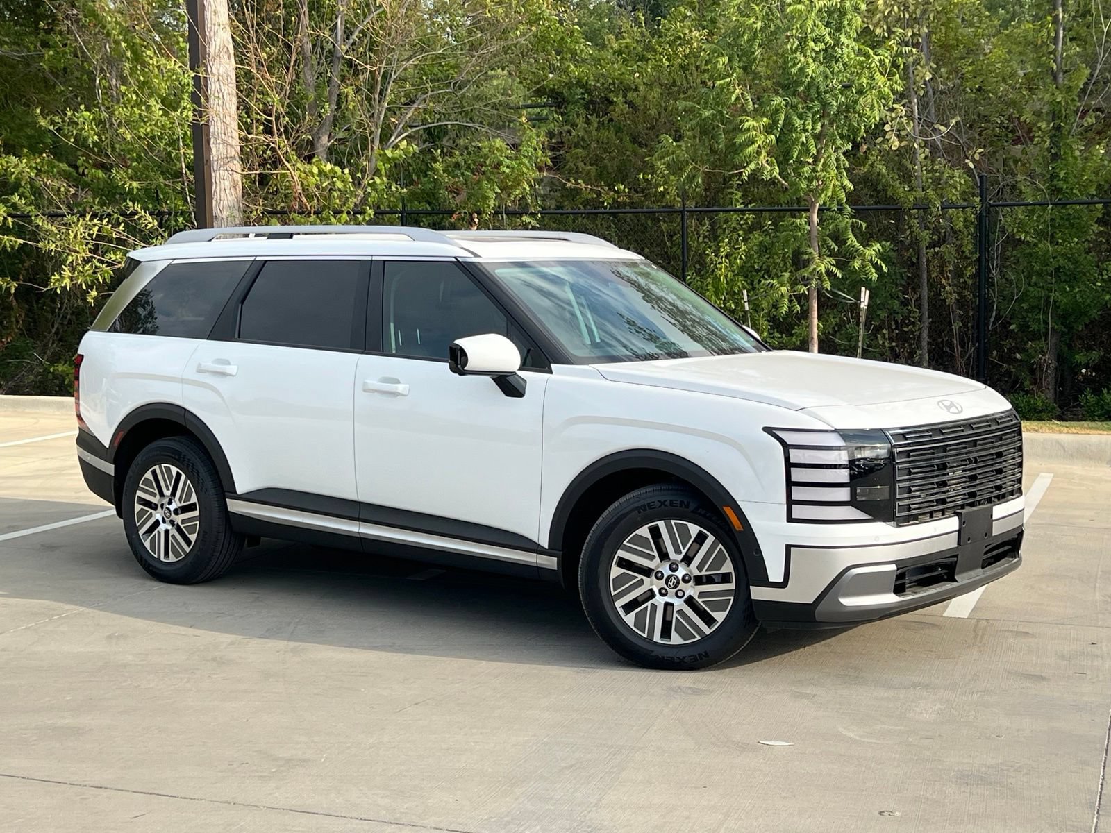 New 2026 Hyundai Palisade SEL Premium w/ Tow & Go Package AWD/4WD image 1