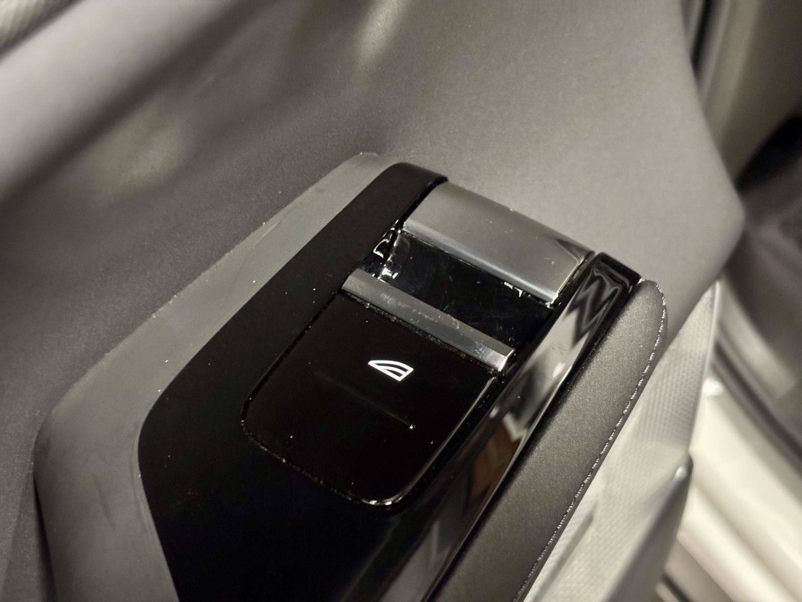 Used 2025 Polestar Polestar 3 AWD/4WD image 18