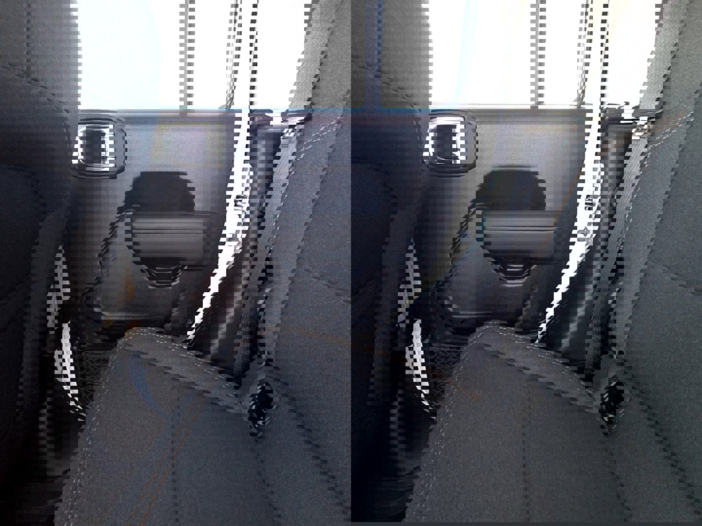 New 2026 Jeep Gladiator Sport image 11