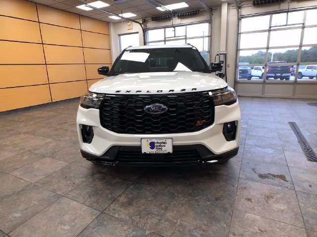 New 2026 Ford Explorer ST w/ Sun And Sound Package AWD/4WD image 2