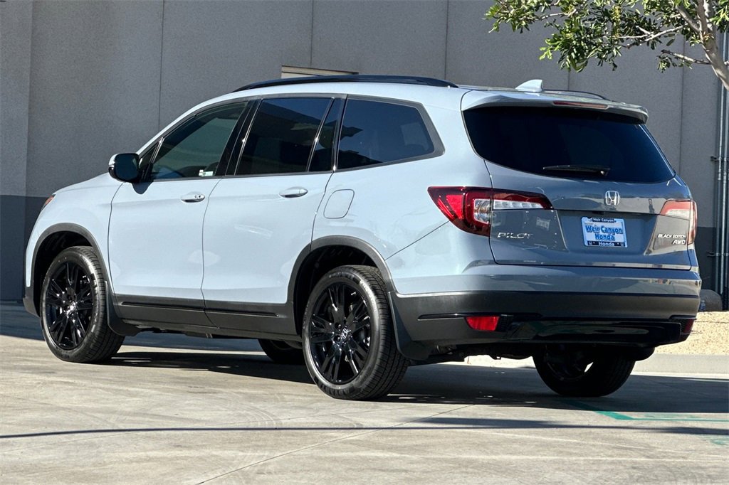 Certified 2022 Honda Pilot Black Edition image 3