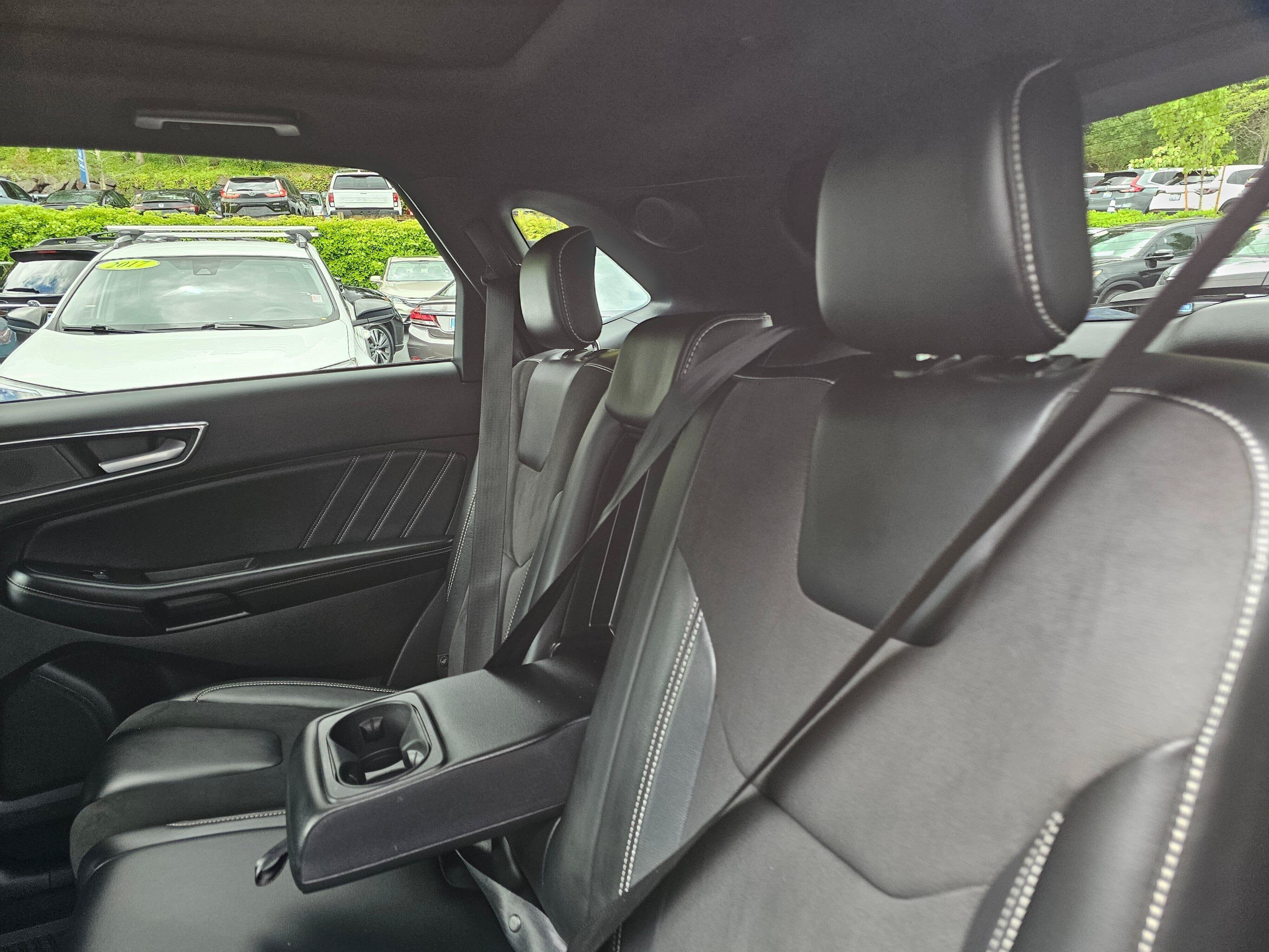 Used 2022 Ford Edge ST w/ Equipment Group 401A AWD/4WD image 19