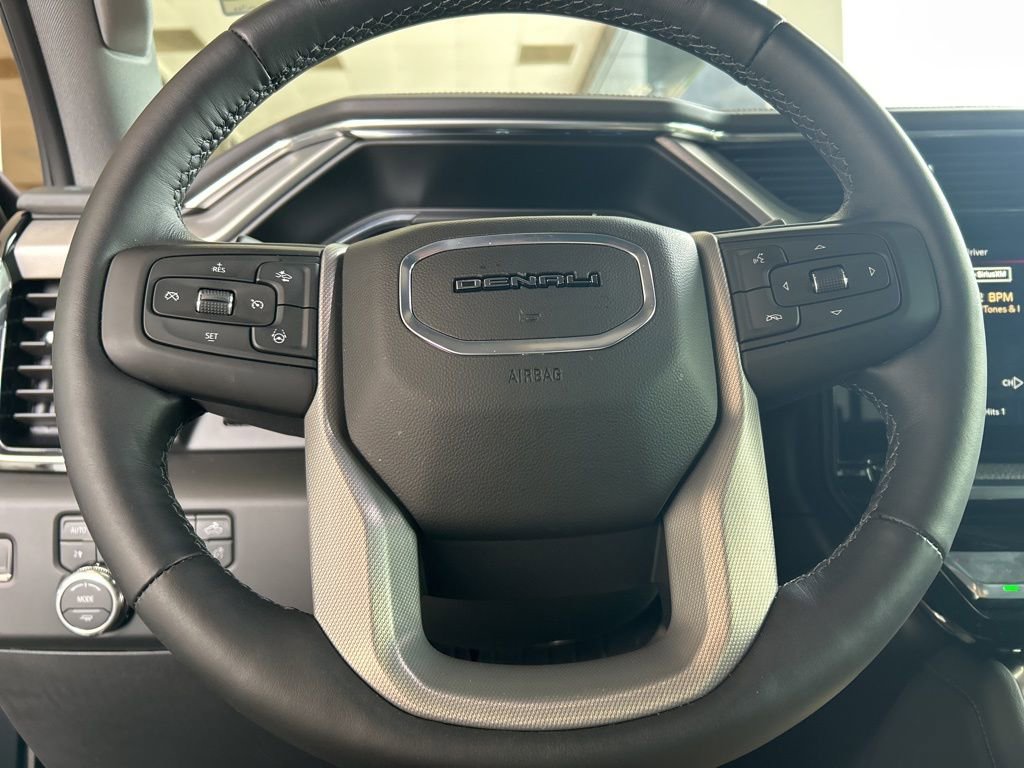 Used 2026 GMC Sierra 1500 Denali AWD/4WD image 21