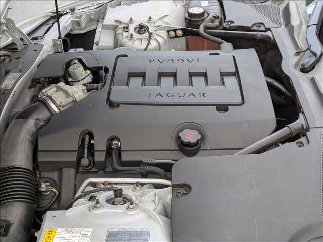 Used 2009 Jaguar XK Convertible image 21