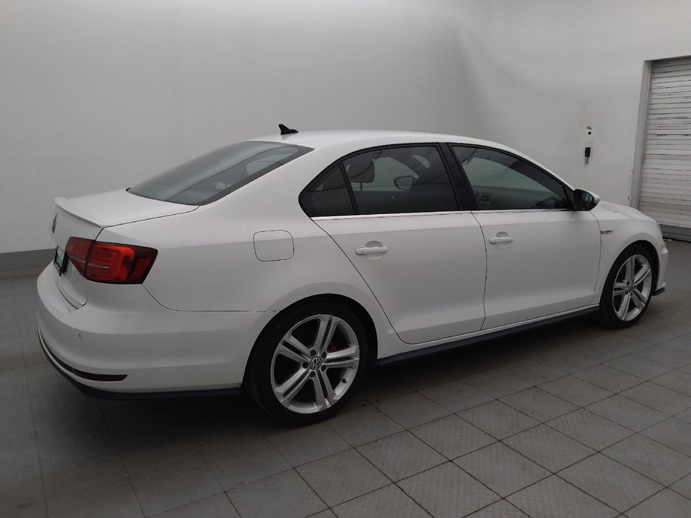 Used 2018 Volkswagen Jetta GLI FWD image 10