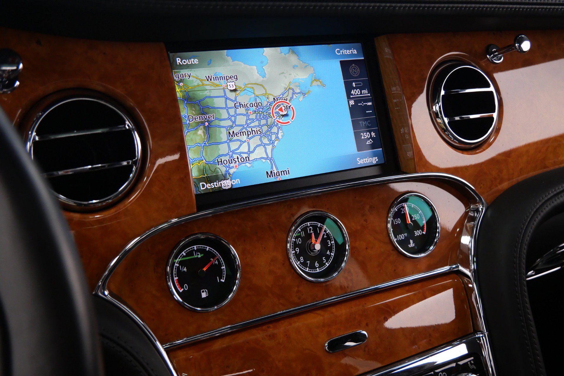 Used 2013 Bentley Mulsanne RWD image 17