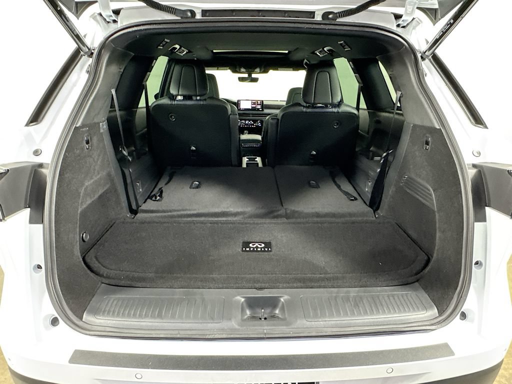 Certified 2026 INFINITI QX60 Sport w/ Dark Cargo Package AWD/4WD image 35