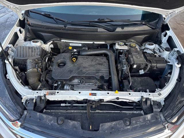 Certified 2024 Chevrolet Equinox LT w/ LPO, Floor Liner Package image 24