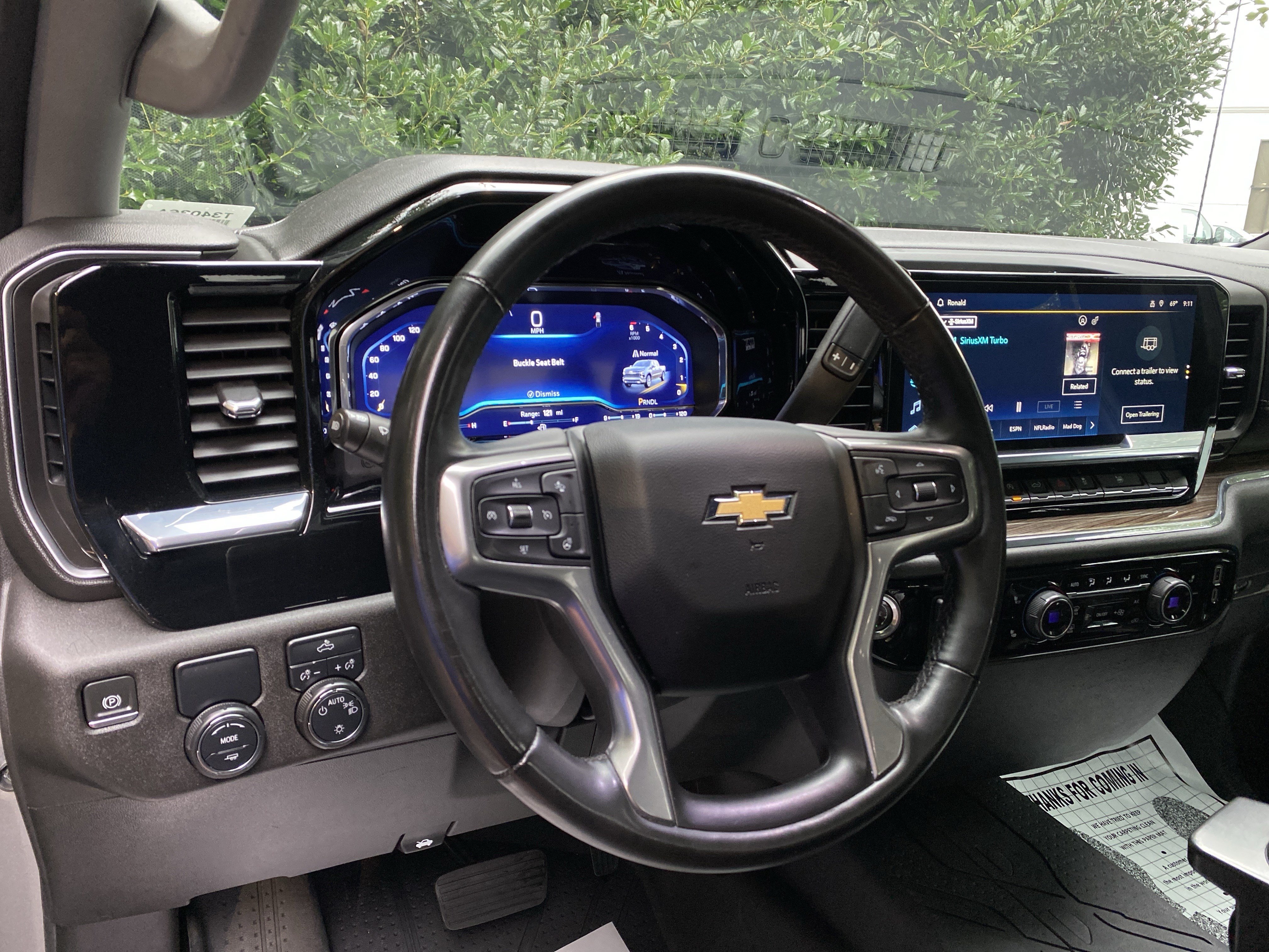 Used 2024 Chevrolet Silverado 1500 LT w/ Convenience Package II RWD image 17