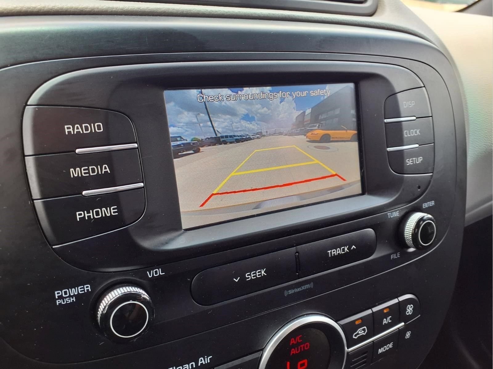 Used 2017 Kia Soul + FWD image 17