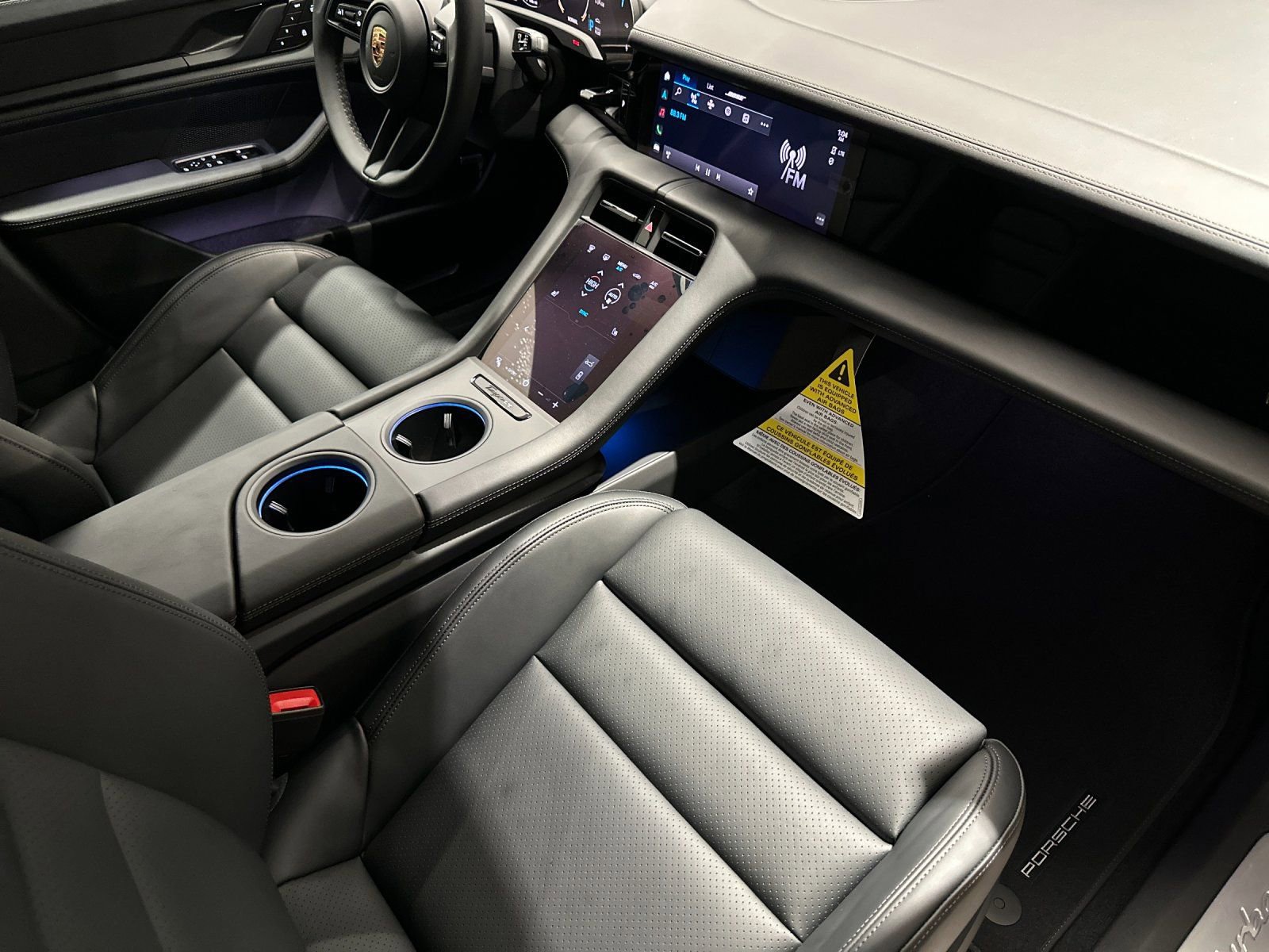 New 2024 Porsche Taycan Turbo AWD/4WD image 17