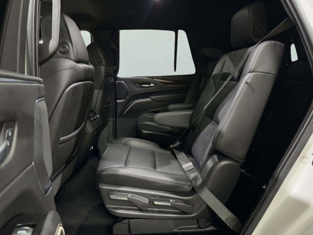 Used 2021 Cadillac Escalade Luxury image 51