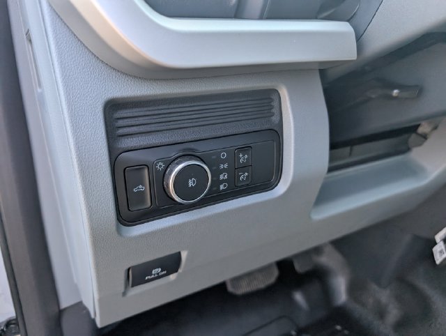New 2026 Ford F550 4x4 Regular Cab Super Duty image 12