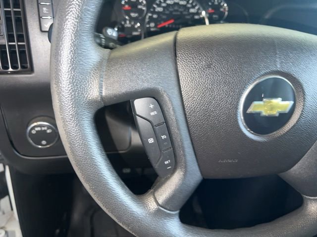 Used 2018 Chevrolet Express 2500 w/ Driver Convenience Package RWD image 14