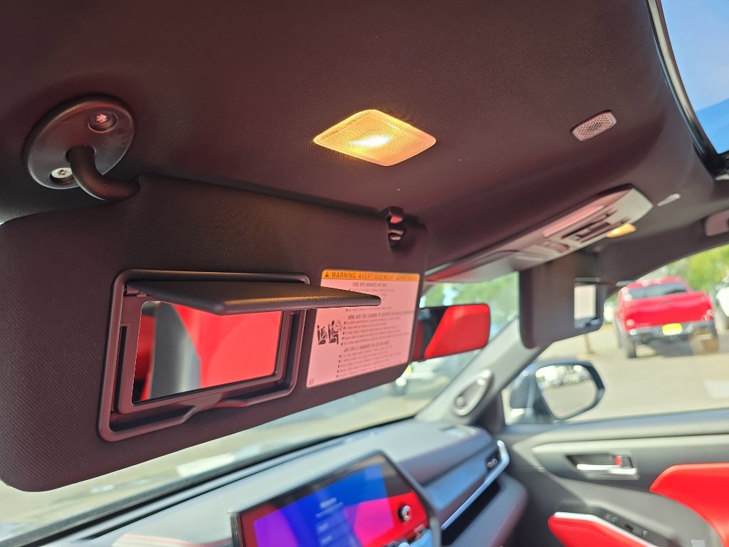 New 2025 Toyota Highlander XSE image 15