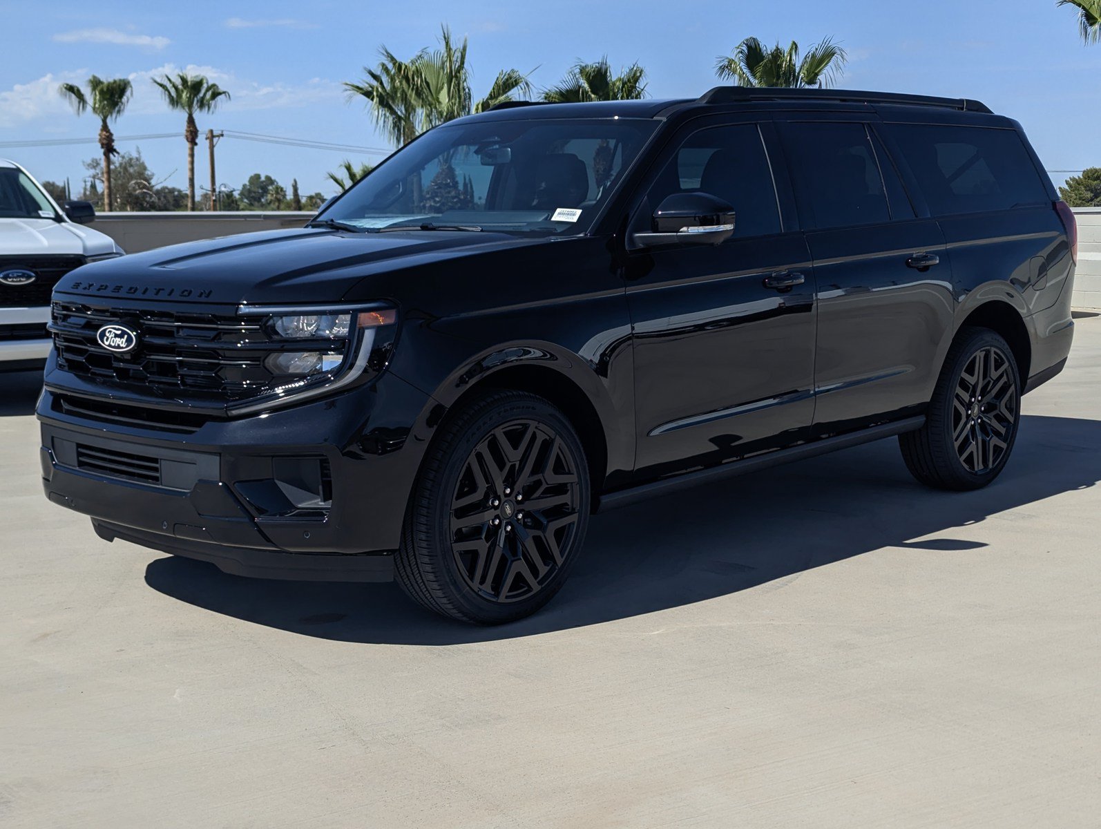 New 2027 Ford Expedition Max Platinum w/ Stealth Performance Package AWD/4WD image 5