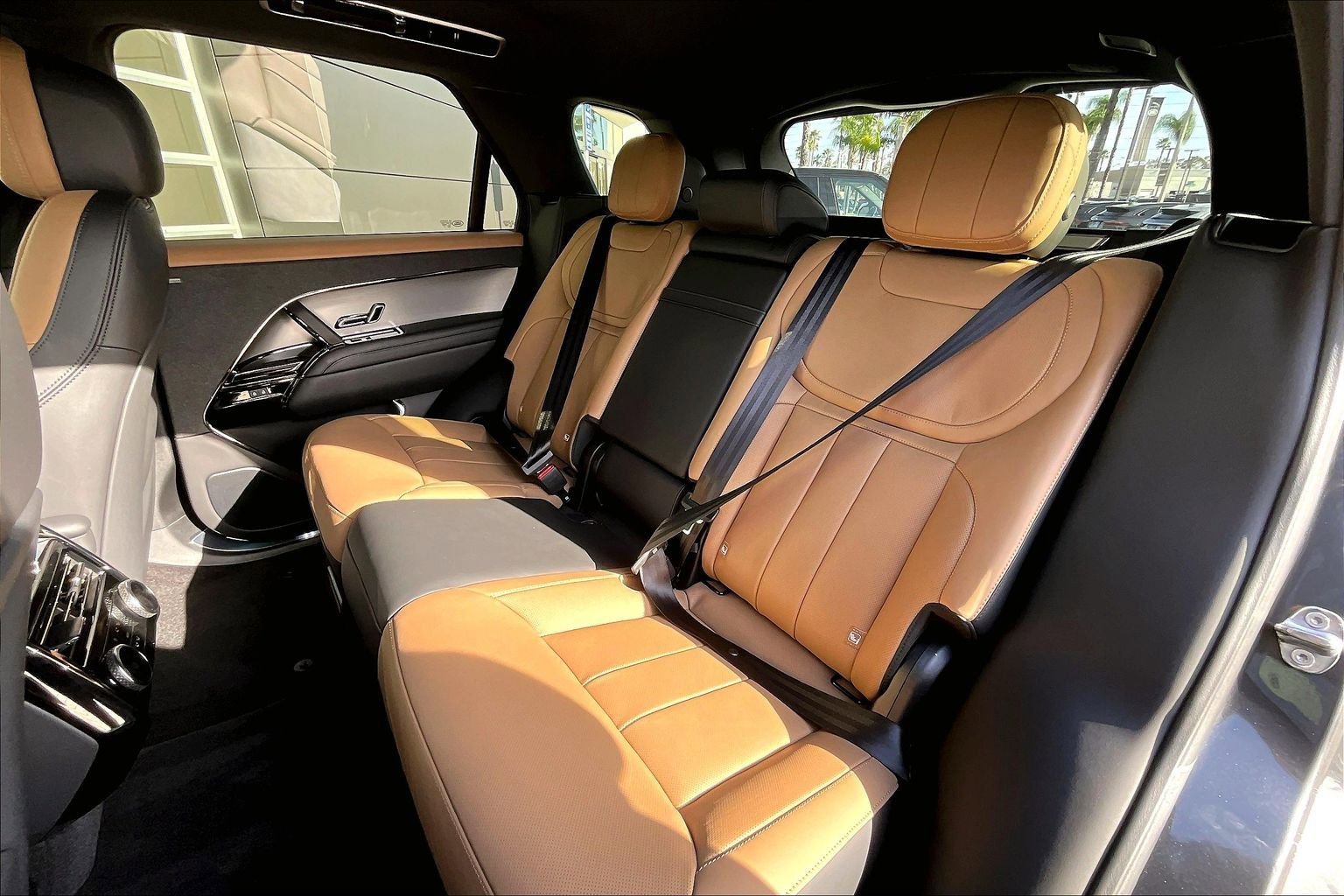 New 2026 Land Rover Range Rover Sport Dynamic SE image 10