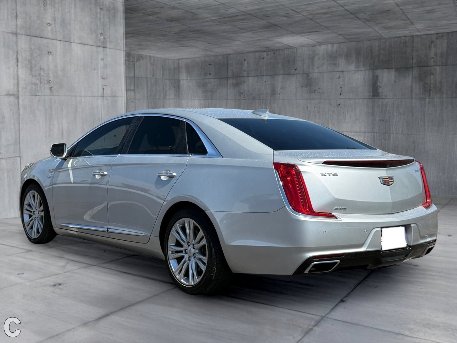 Certified 2018 Cadillac XTS Luxury AWD/4WD image 4