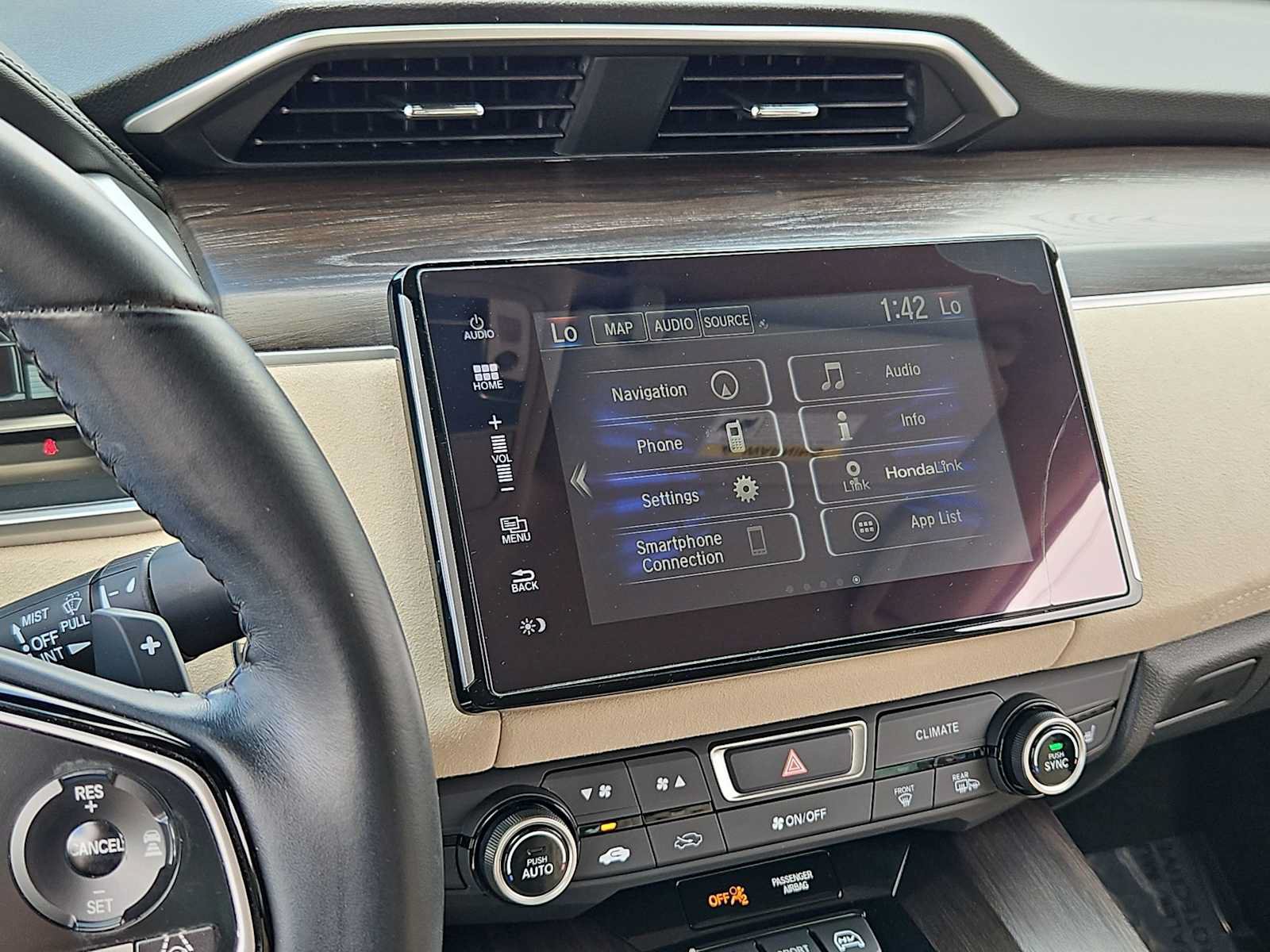 Used 2018 Honda Clarity Touring image 27