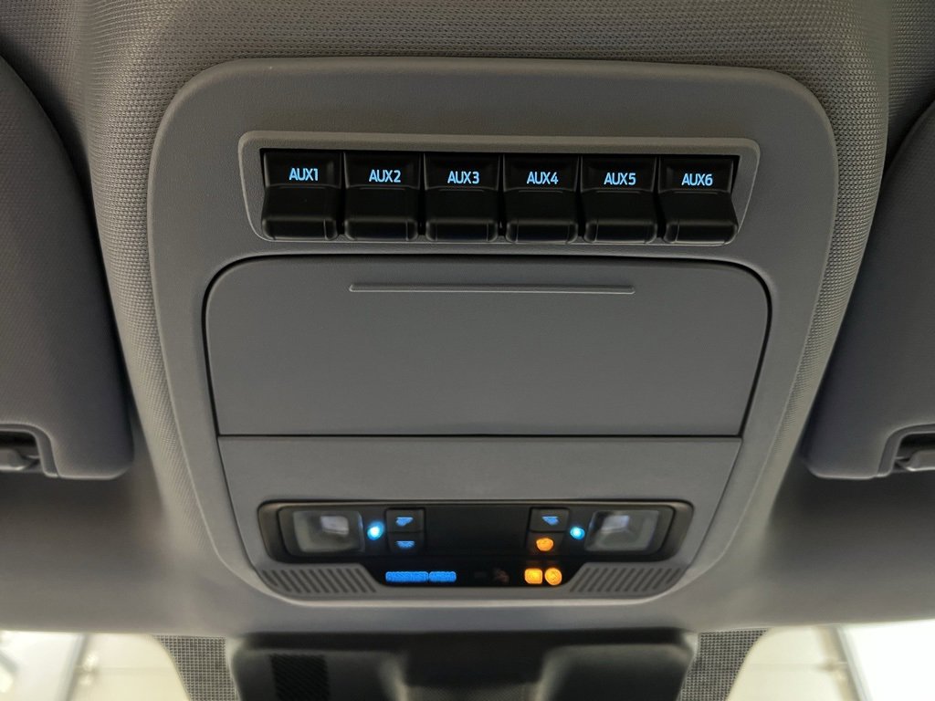 New 2026 Ford F550 4x4 Regular Cab Super Duty image 23