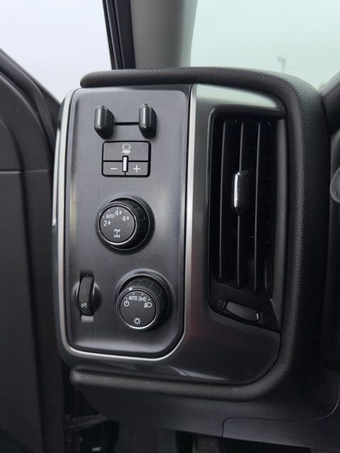 Used 2016 Chevrolet Silverado 1500 LT w/ Trailering Package image 19