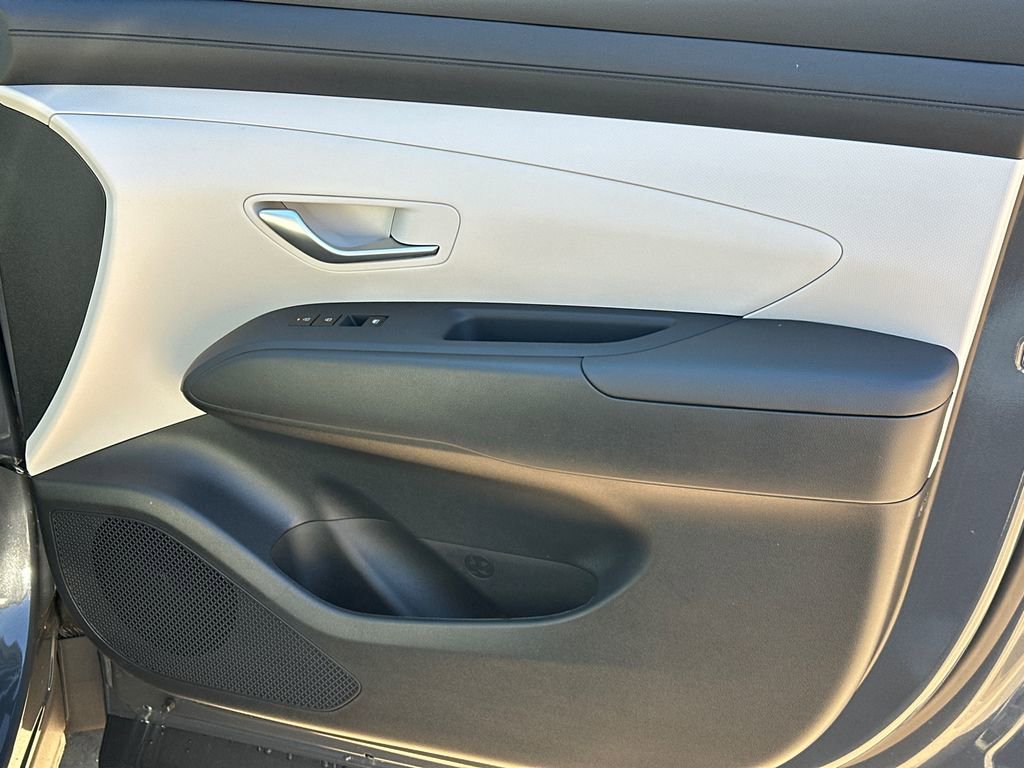 New 2026 Hyundai Tucson SEL image 14