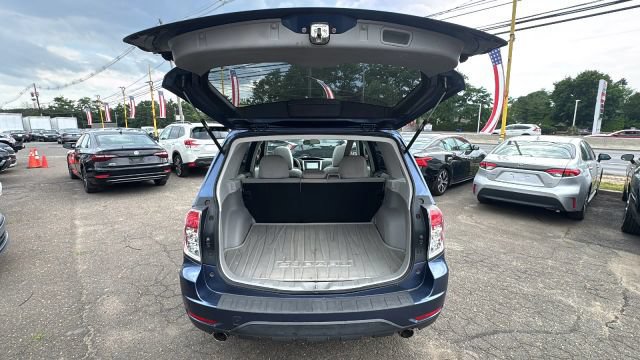 Used 2013 Subaru Forester 2.5X Premium w/ Plus Pkg AWD/4WD image 16