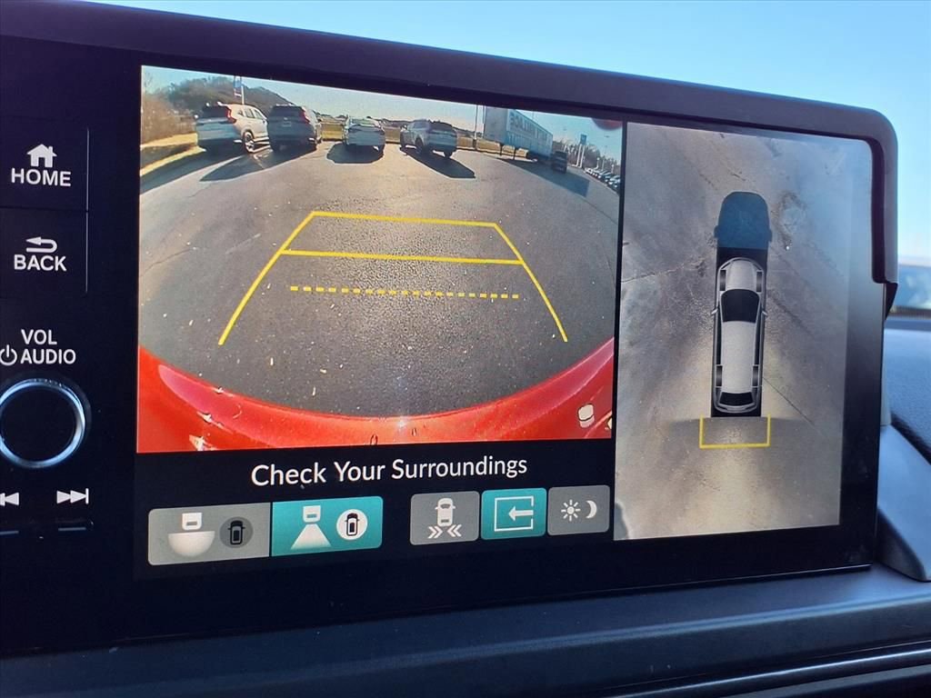 Certified 2025 Honda Pilot TrailSport image 20