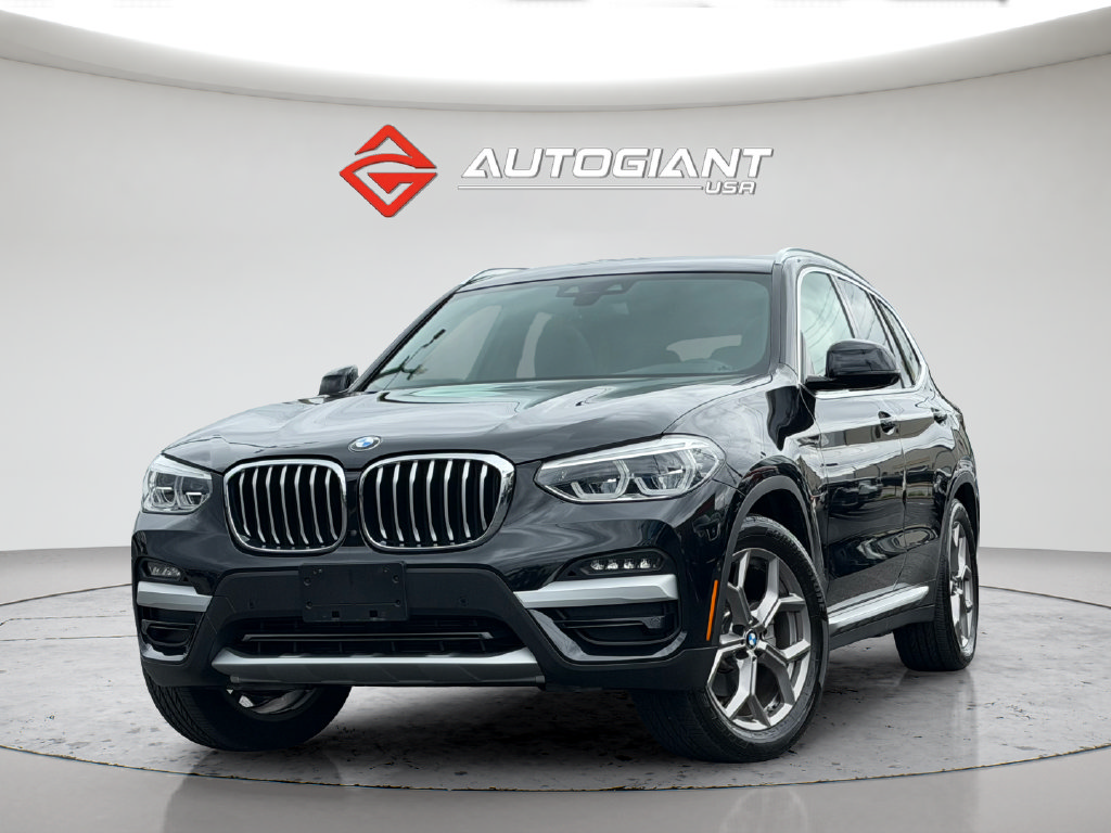 Used 2021 BMW X3 xDrive30e w/ Executive Package AWD/4WD image 13