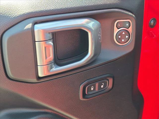 Used 2021 Jeep Gladiator Rubicon AWD/4WD image 12