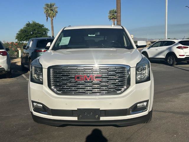 Used 2018 GMC Yukon Denali AWD/4WD image 3