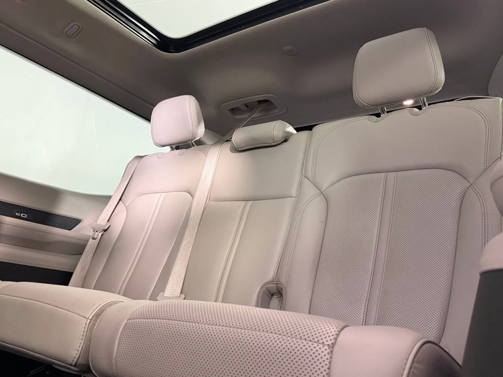 Certified 2022 Jeep Wagoneer Series II w/ Convenience Group I image 36