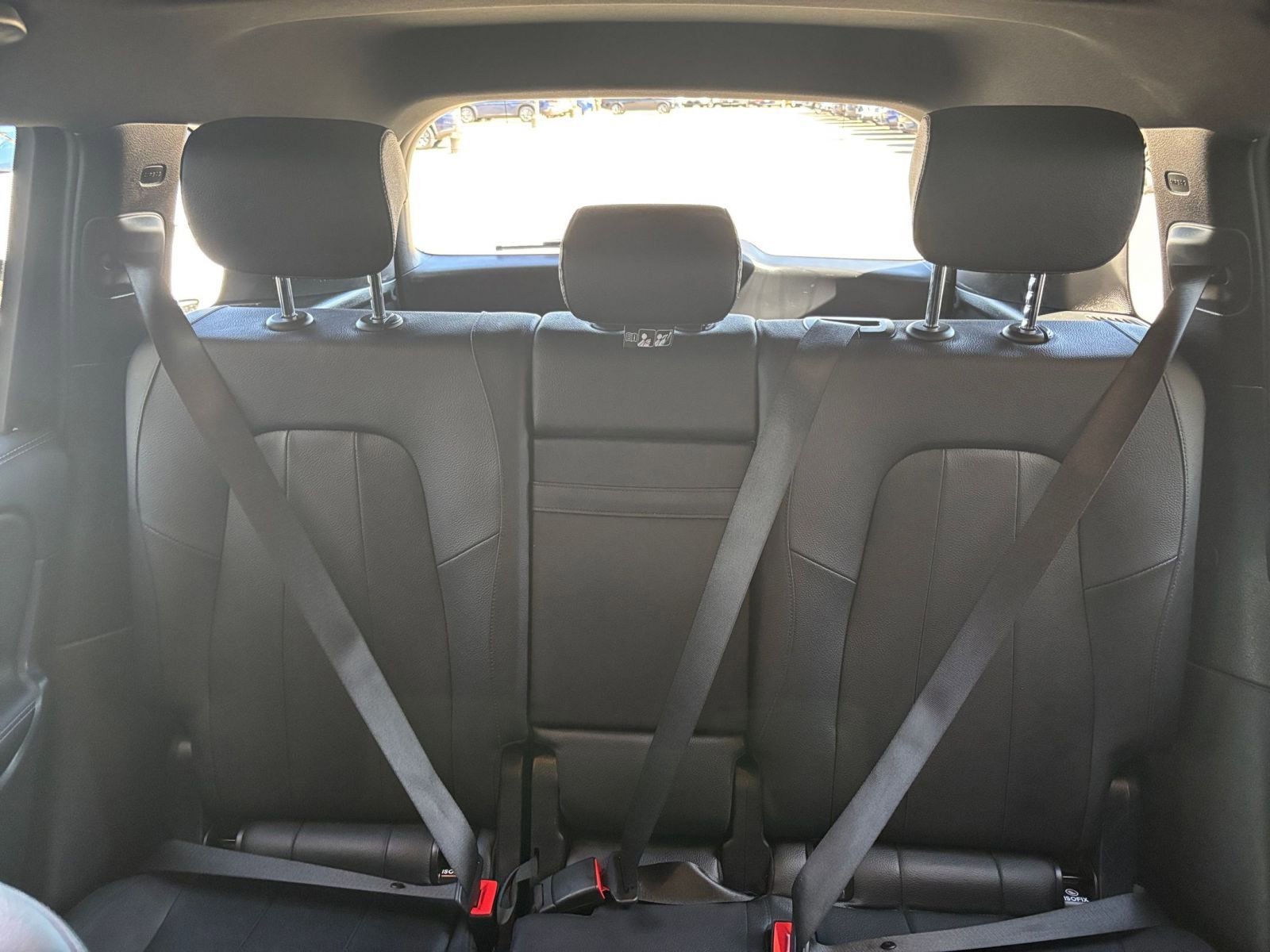 Used 2025 Mercedes-Benz GLB 250 image 39