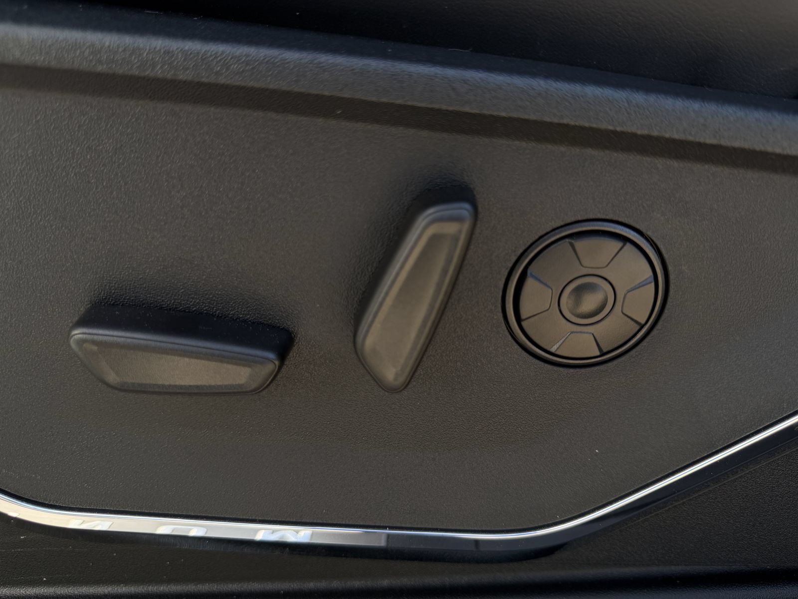 New 2026 Ford F350 Platinum AWD/4WD image 26