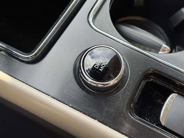 Used 2022 Lincoln Corsair AWD w/ Equipment Group 101A image 21