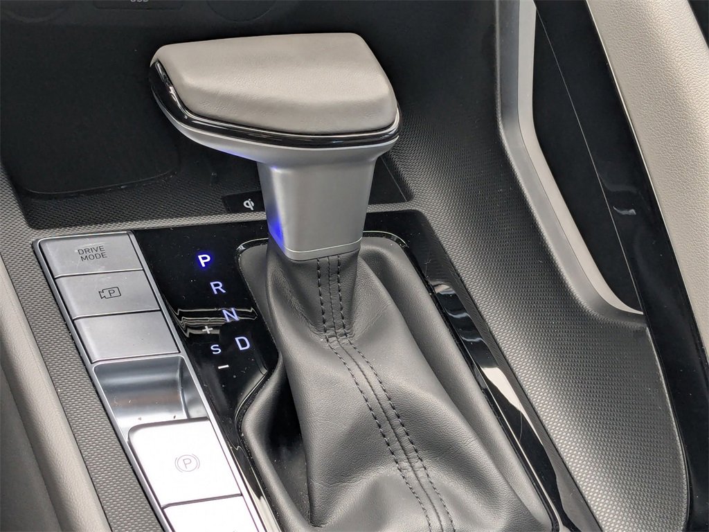 Certified 2024 Hyundai Elantra SEL w/ Convenience Package image 12