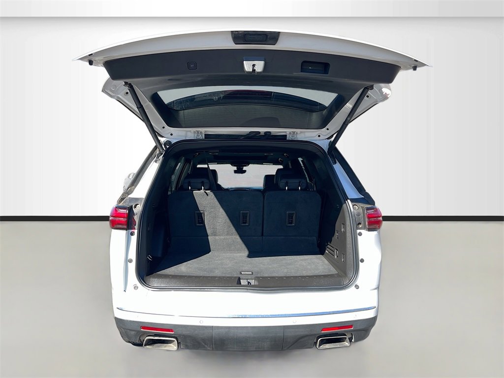 Used 2023 Chevrolet Traverse High Country image 28