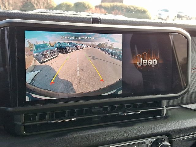 Used 2024 Jeep Wrangler Unlimited Rubicon image 17