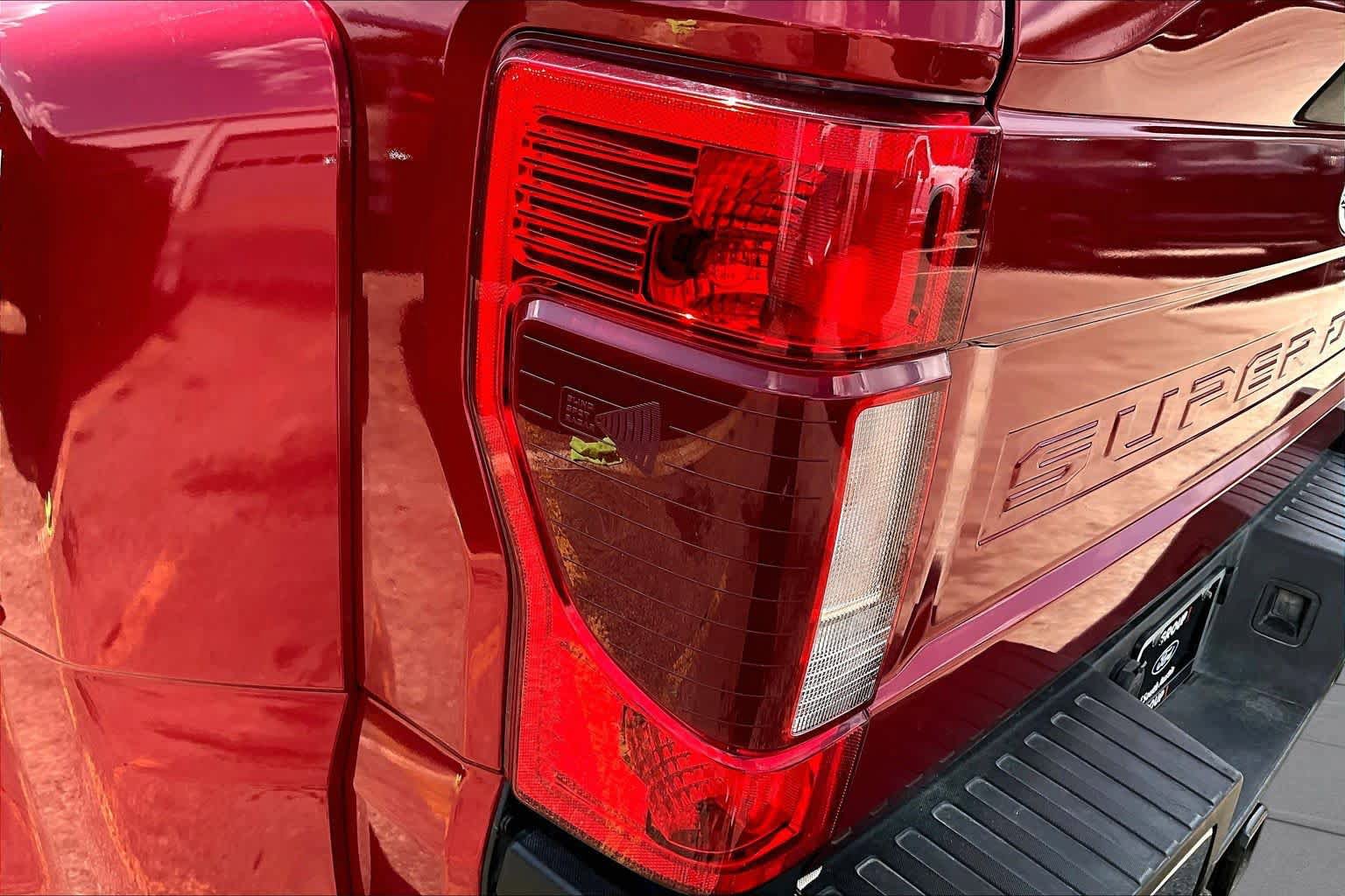 Used 2022 Ford F350 Lariat w/ Lariat Ultimate Package AWD/4WD image 29