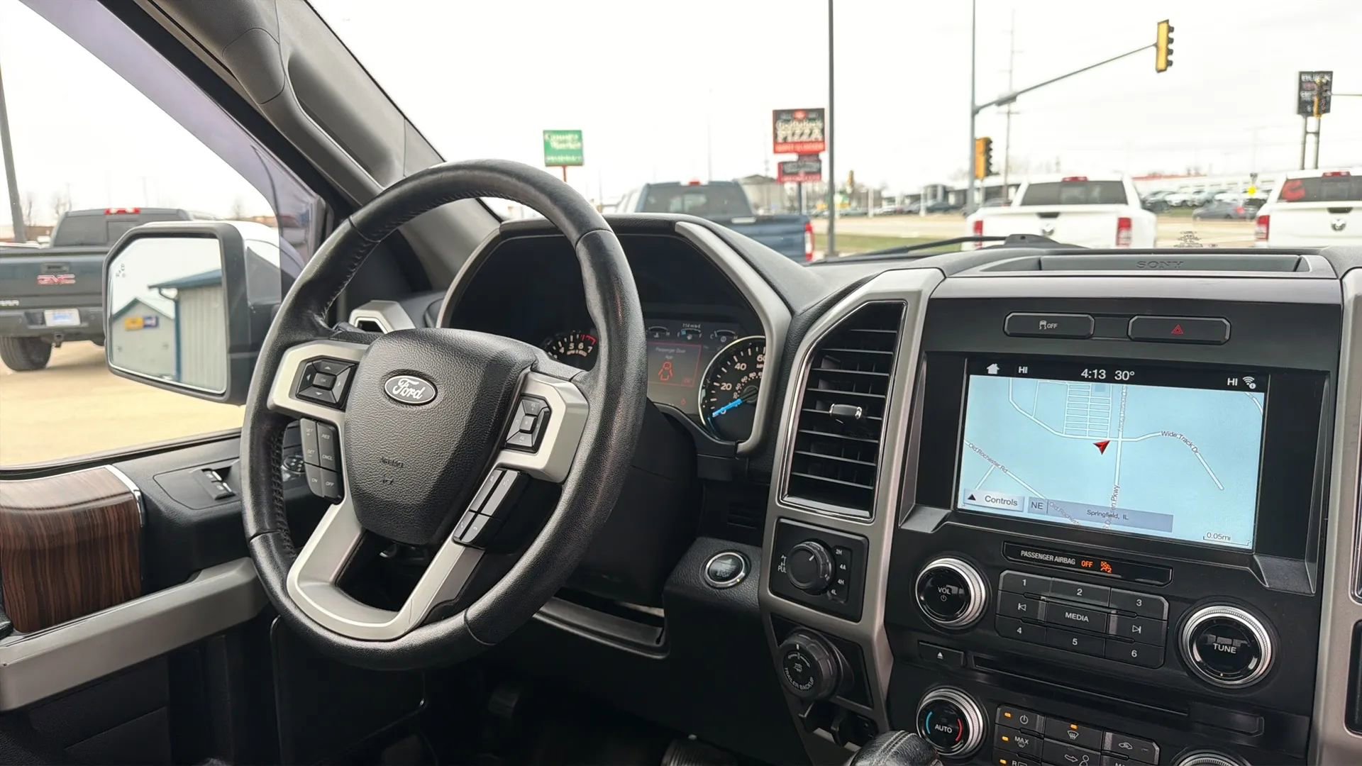 Used 2017 Ford F150 Lariat w/ Equipment Group 502A Luxury image 91