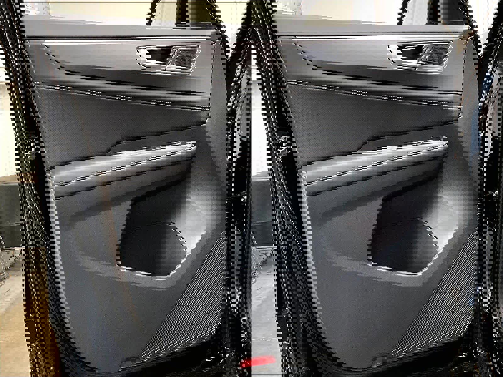 New 2026 Volkswagen Atlas Cross Sport SE image 24