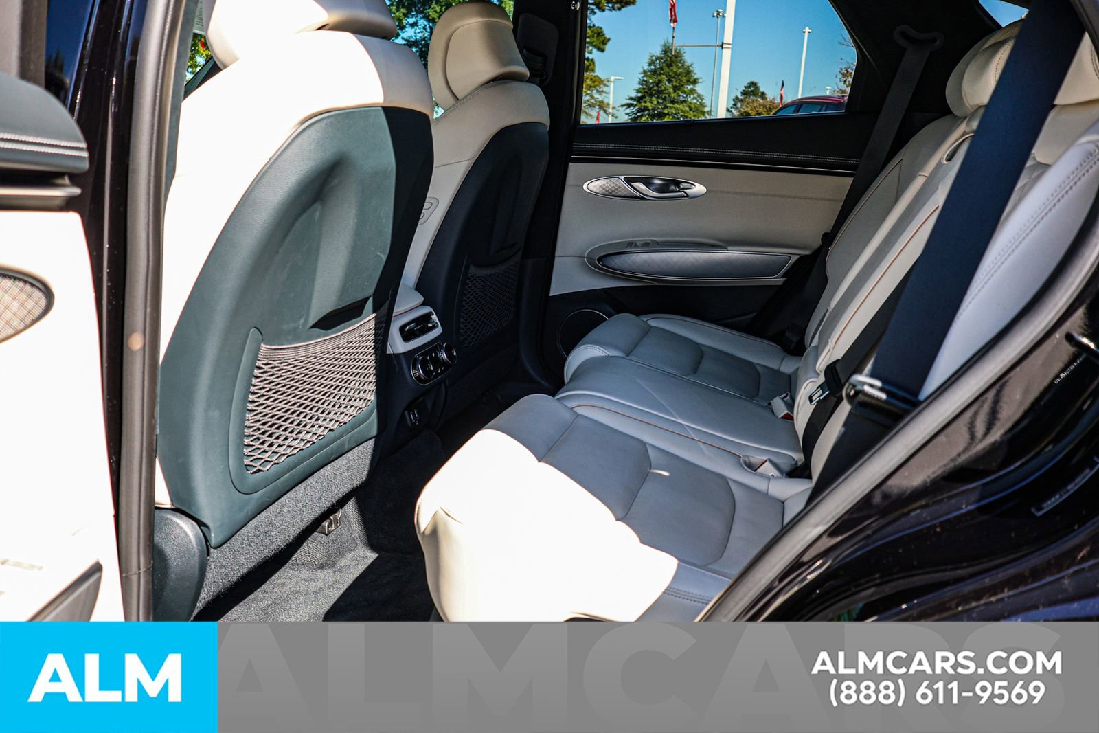 Used 2024 Genesis Electrified GV70 Advanced w/ Prestige Package image 19