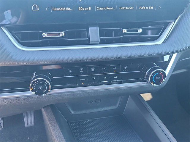 New 2026 Chevrolet Equinox LT image 32