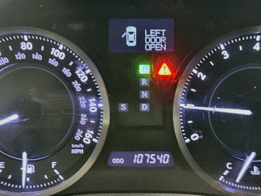 Used 2014 Lexus IS 250C w/ Luxury Package RWD image 12