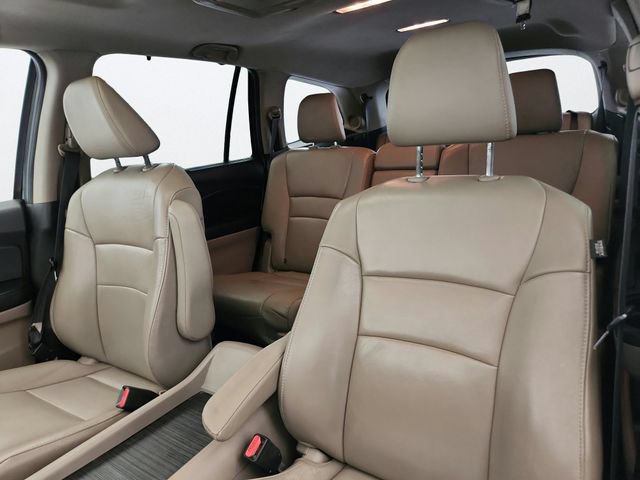 Used 2018 Honda Pilot Touring image 10