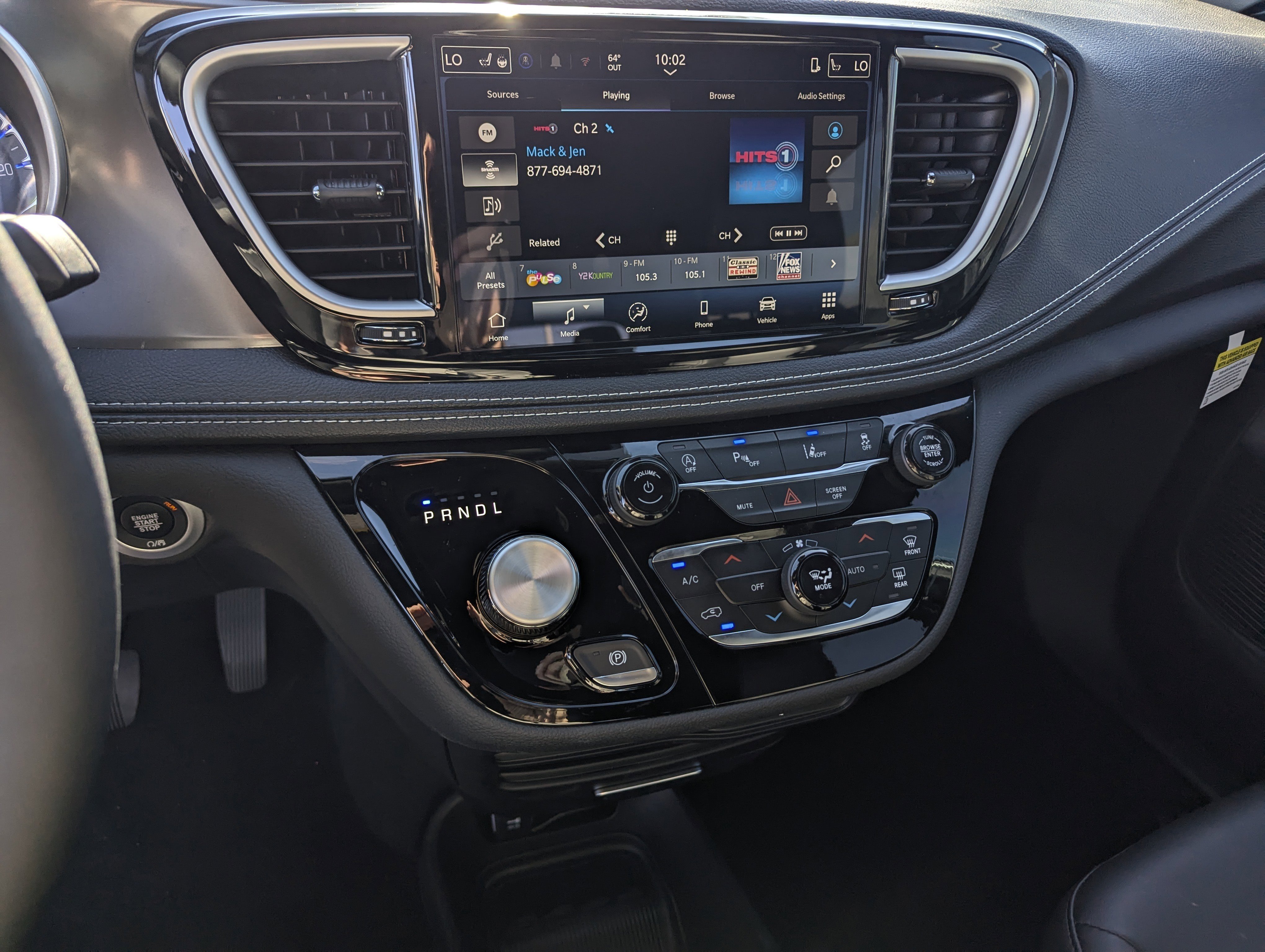 New 2026 Chrysler Pacifica Select image 10